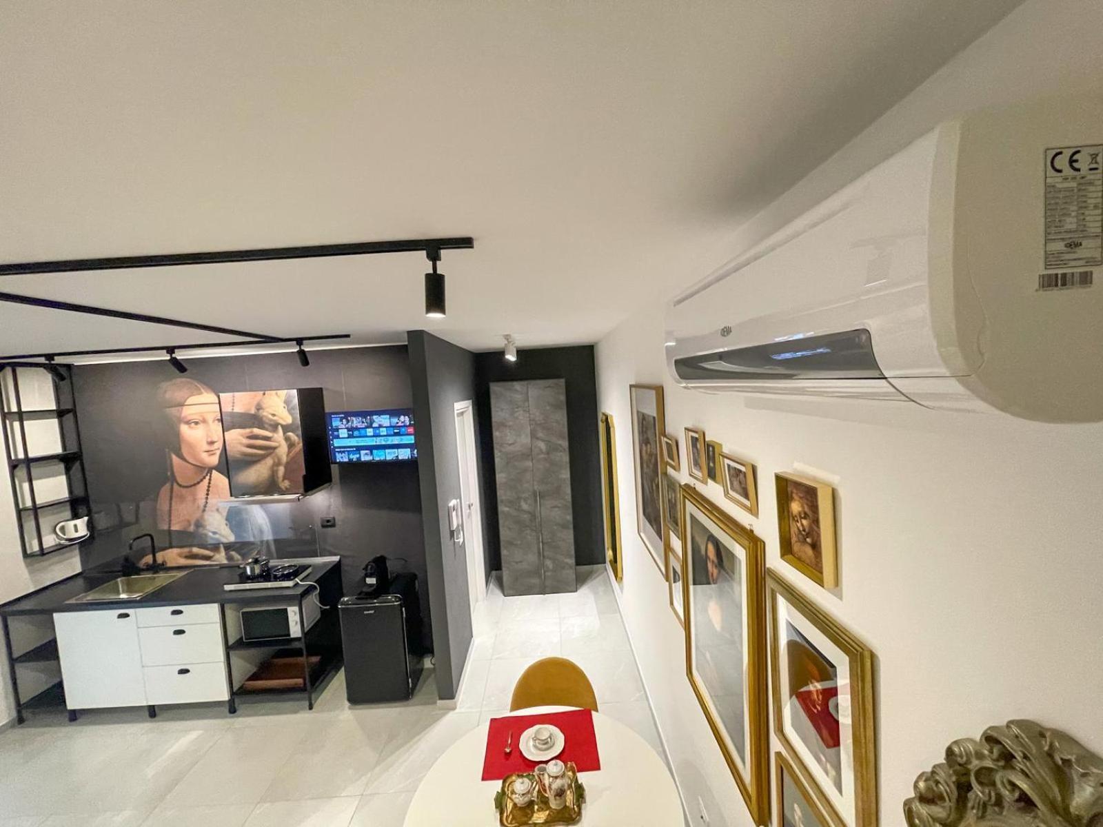 Da Vinci Metro * Rom